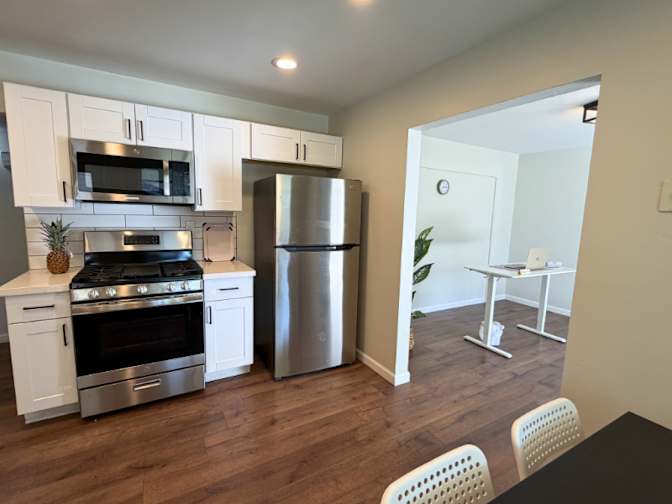 Livints Coliving Share Houses's room