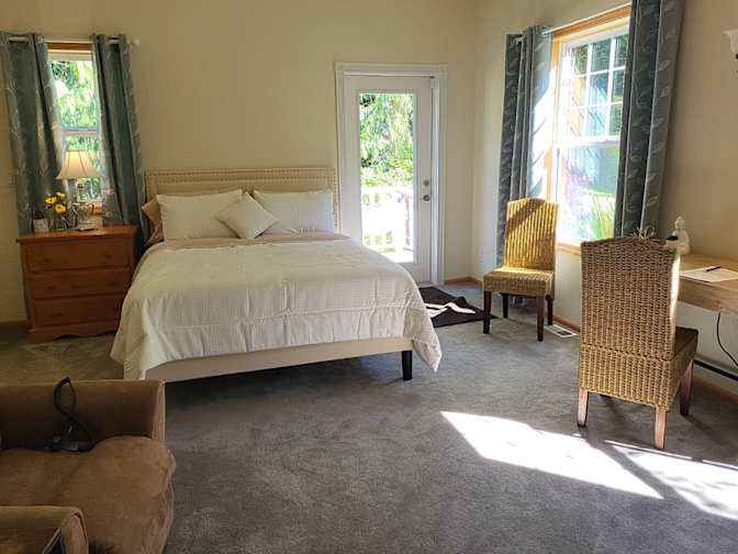 Kristine Rose-Walsh's room