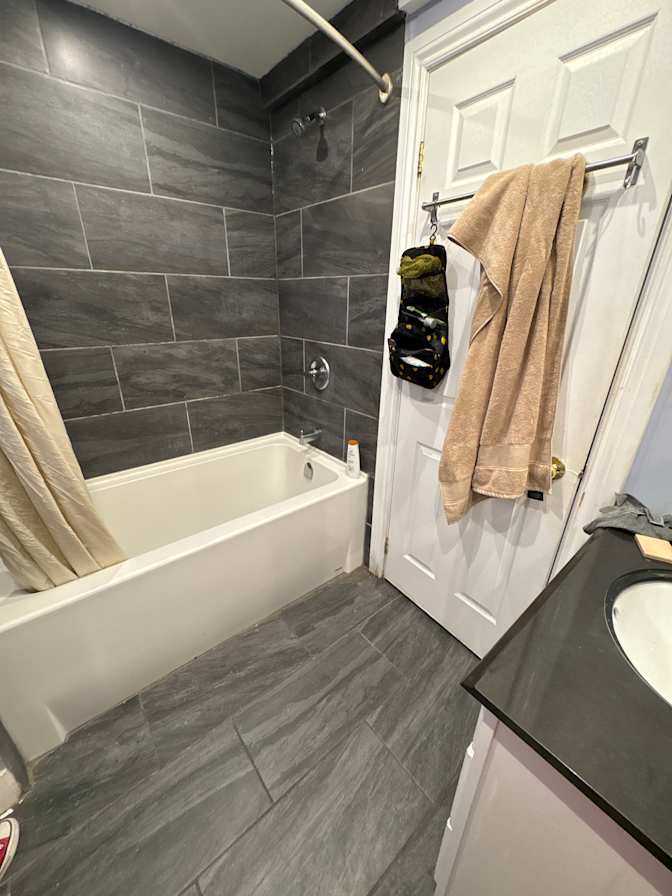 Jesuseme Asein's room