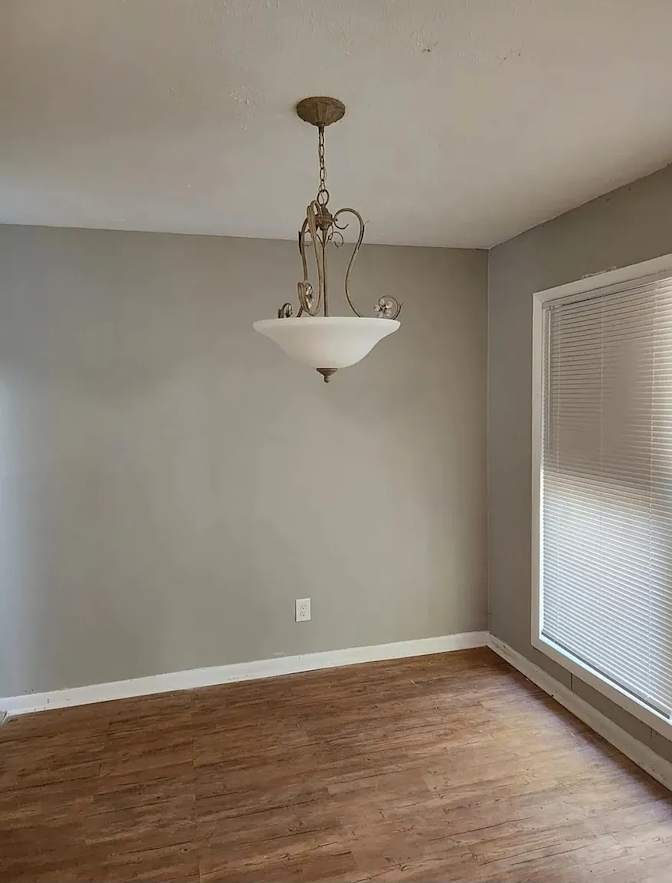 Alcove Rooms's room