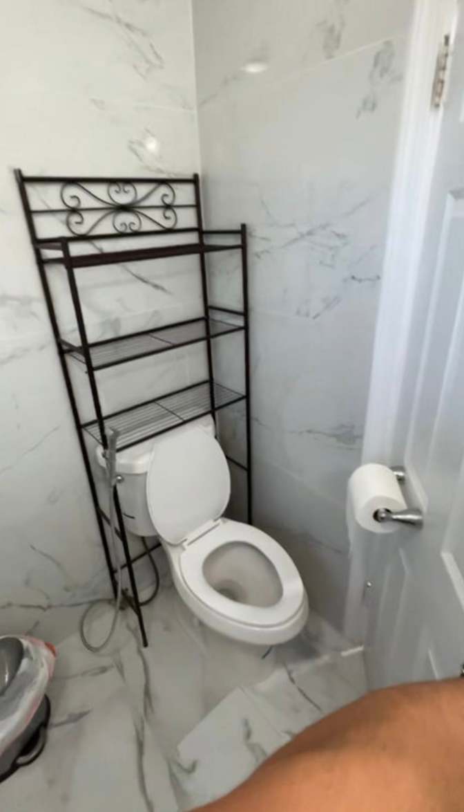AnnaLea Pedraza's room