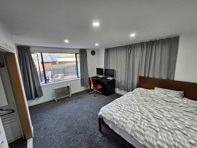 Han's room