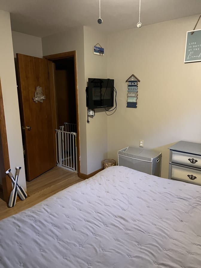 Jill's room