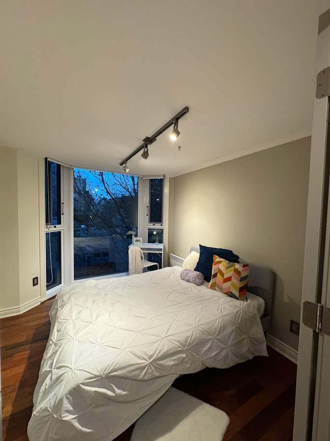 Van House's room