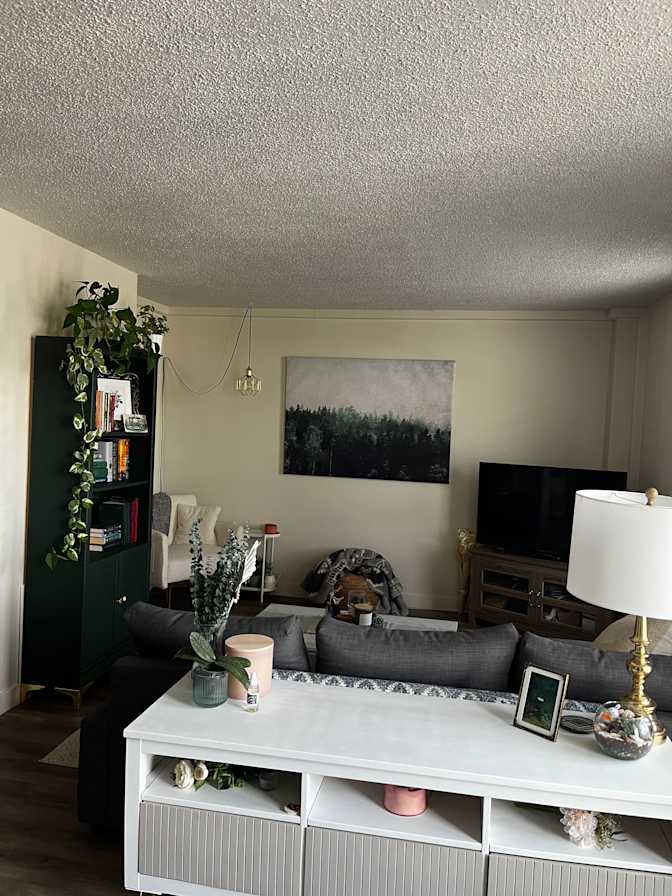 14 Avenue SW - Photo 2
