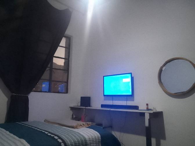 Room in Woodstock's room