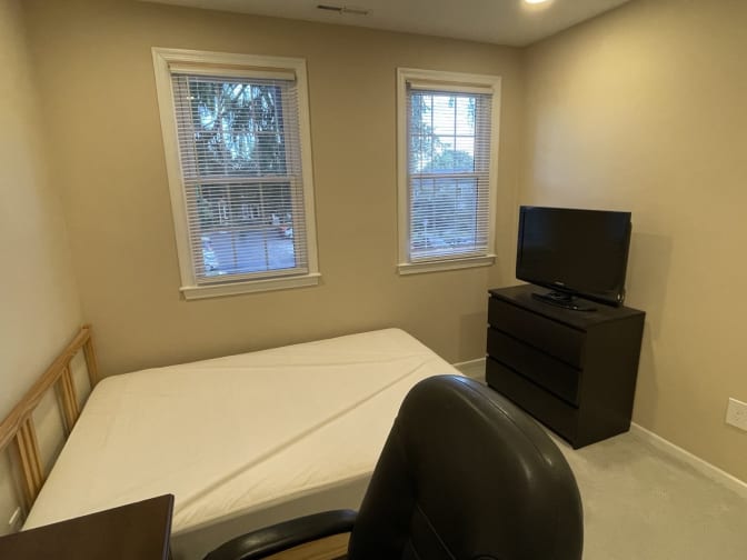 Al's room