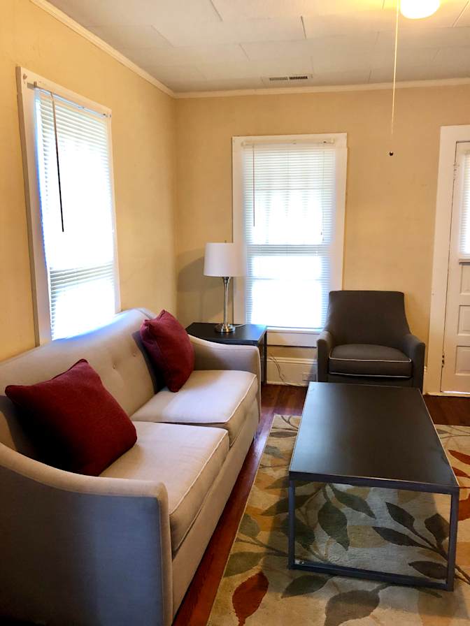 Alcove Rooms's room