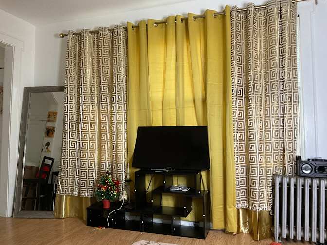Budget Stays's room