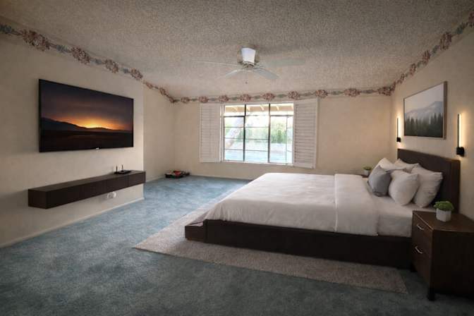 Sina's room