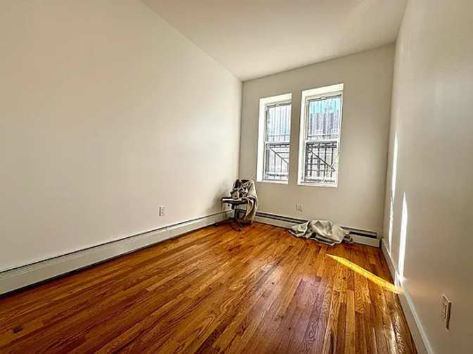 WESLEY WALKER's room