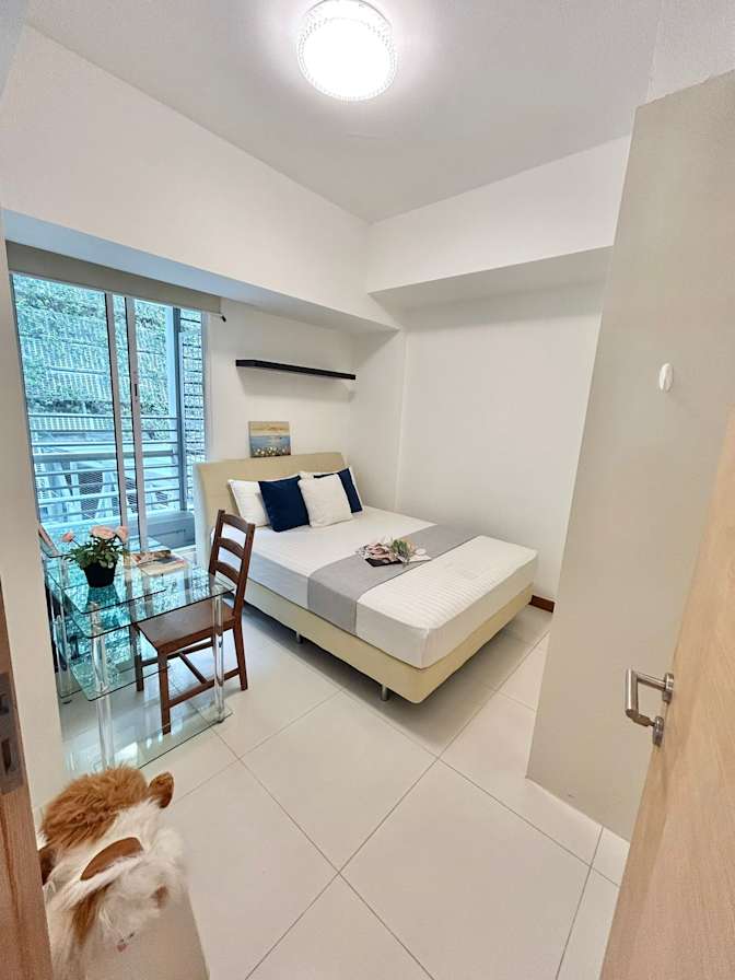 VVA EI's room