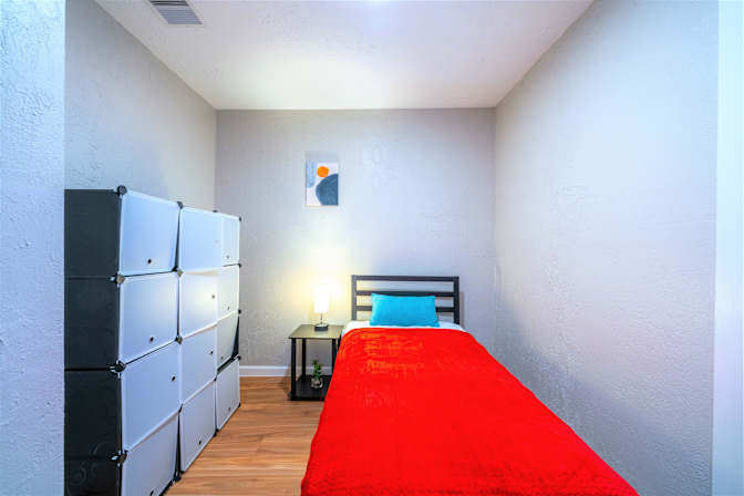 PadSplit's room