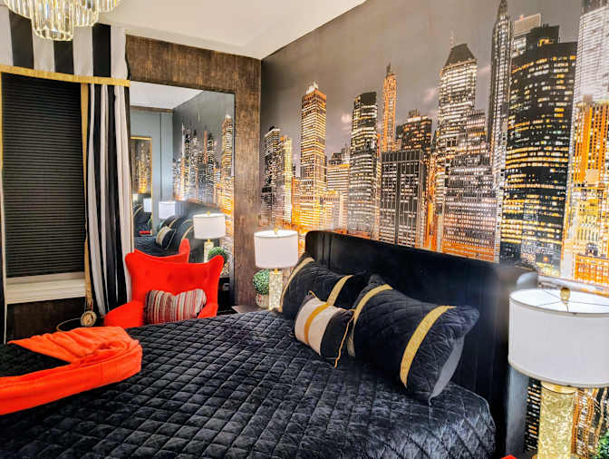 Sean Michael Waters's room