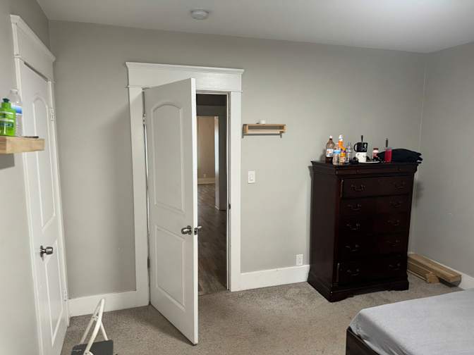 Alfredo's room