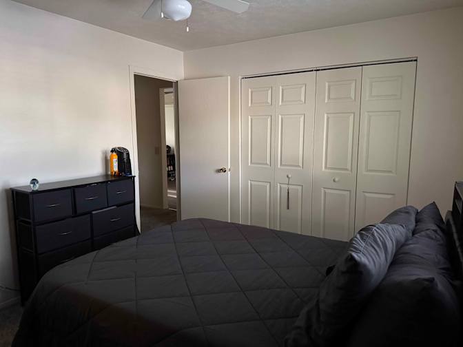 Conal Colamarino's room