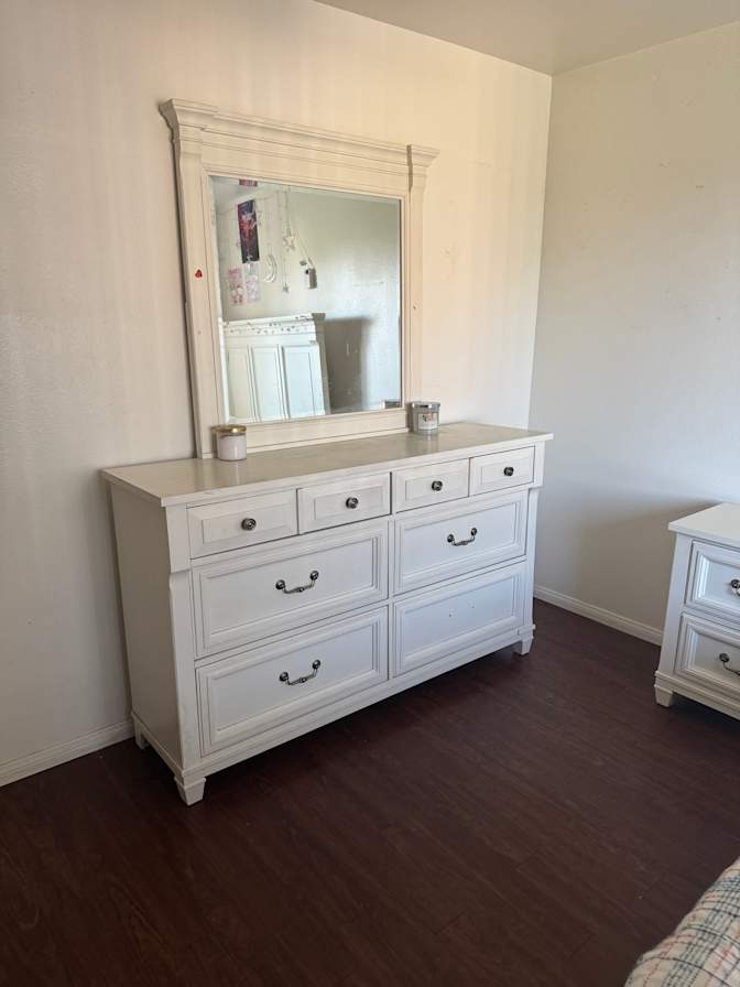 Mwinyi's room