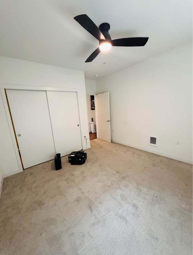 Arnab Saha's room