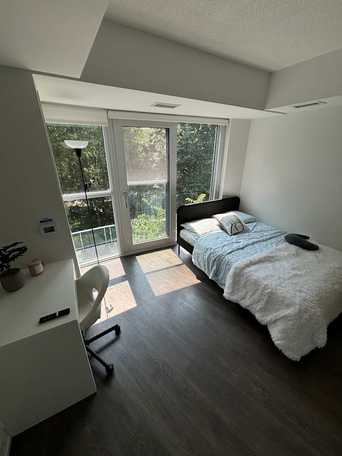 Innova's room