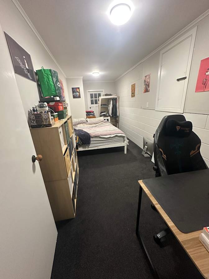 Maxence's room
