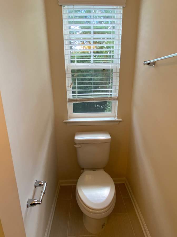 Alcove Rooms's room