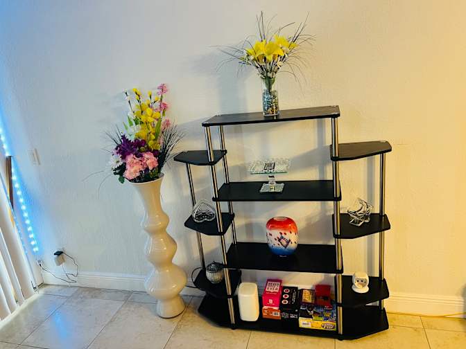 Shuby's room