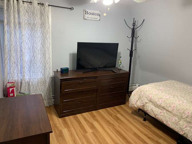 Louie's room