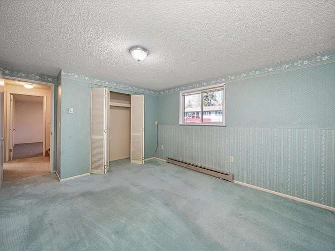 Selina Warren's room