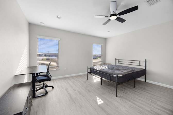 PadSplit's room