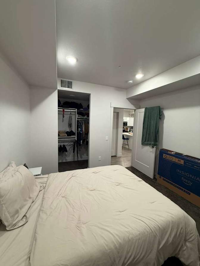 Swaraj Sawant's room