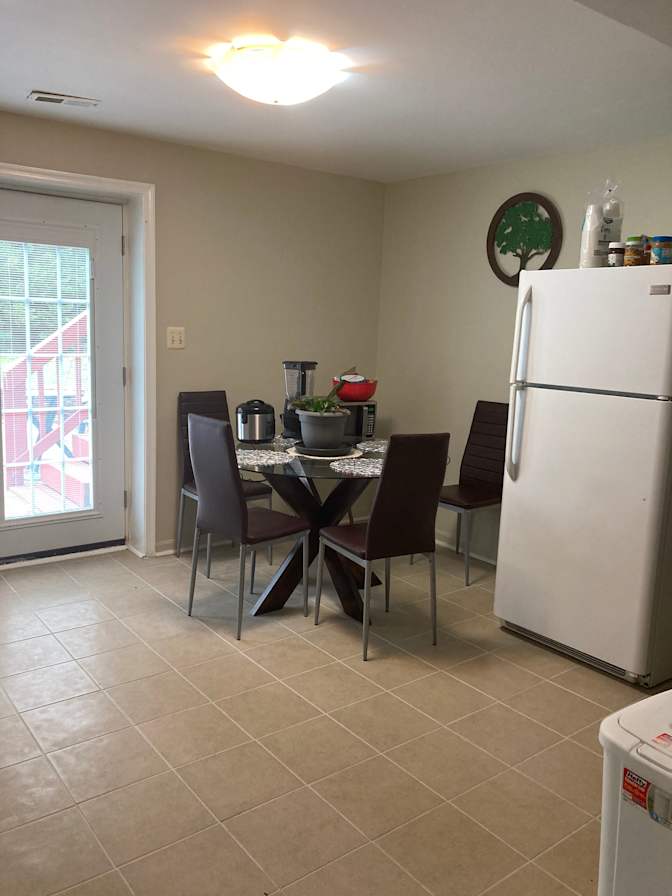 1150 sq^2 Woodbridge bright basement has a separate entrance and its own laundry room.'s room