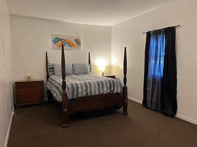 Rhonda's room