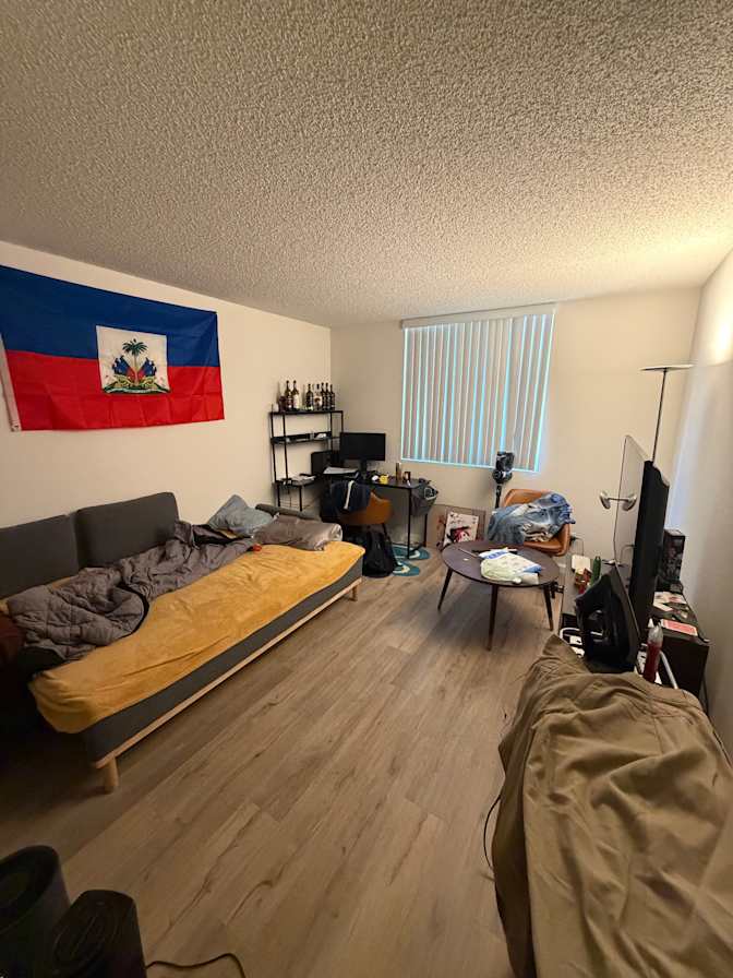 Brandon Bazile's room