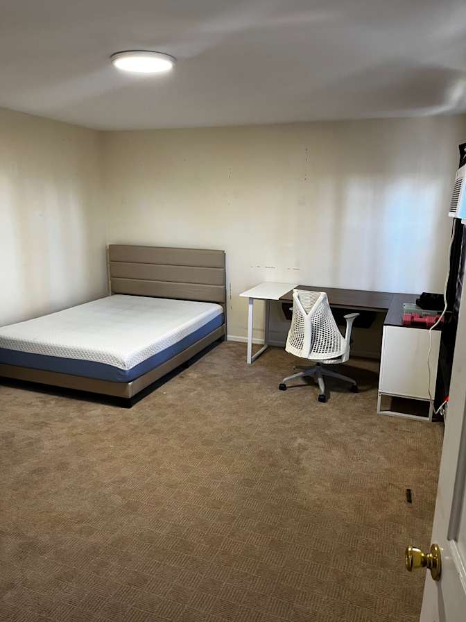 Reanna Raja's room