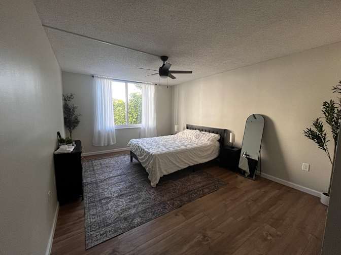luis villalta's room