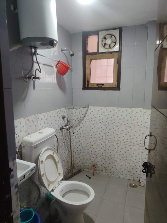 Kapil Bhardwaj's room