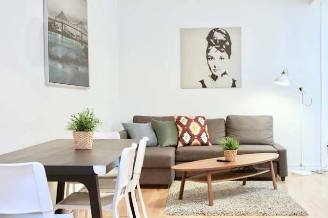 emilie simonet's room
