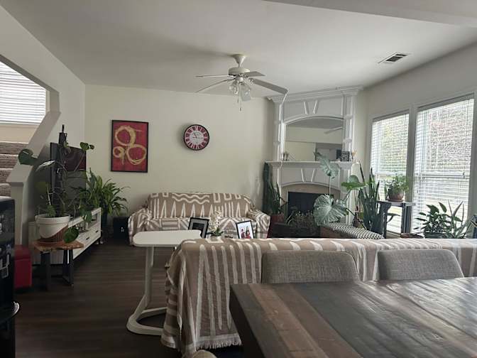 MQ's room