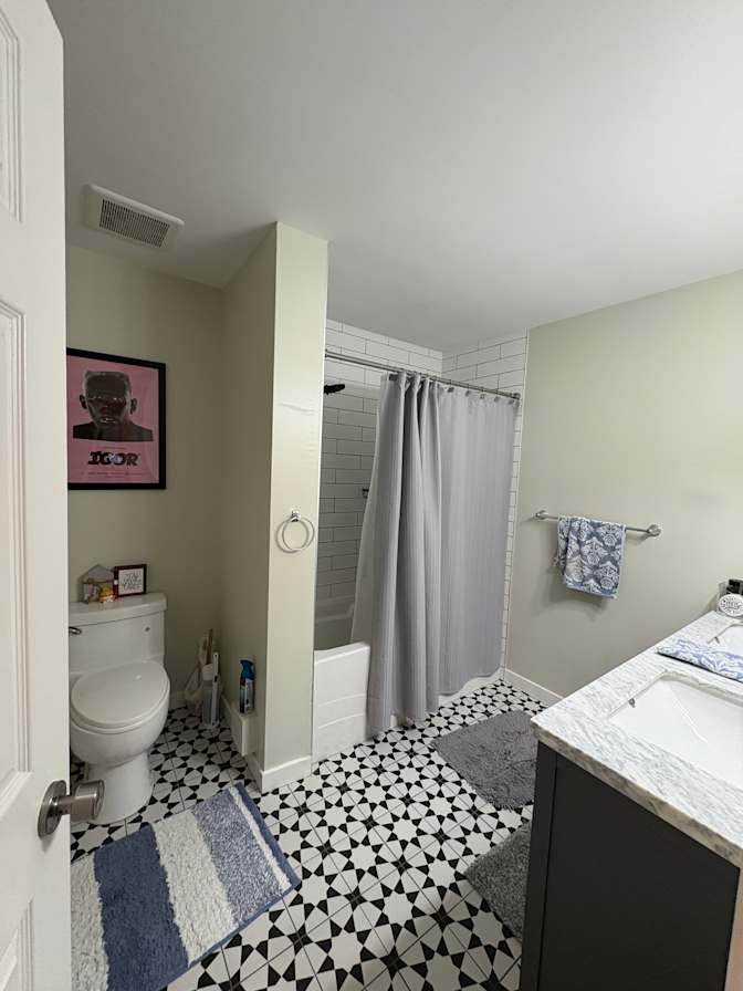 Sami Virji's room