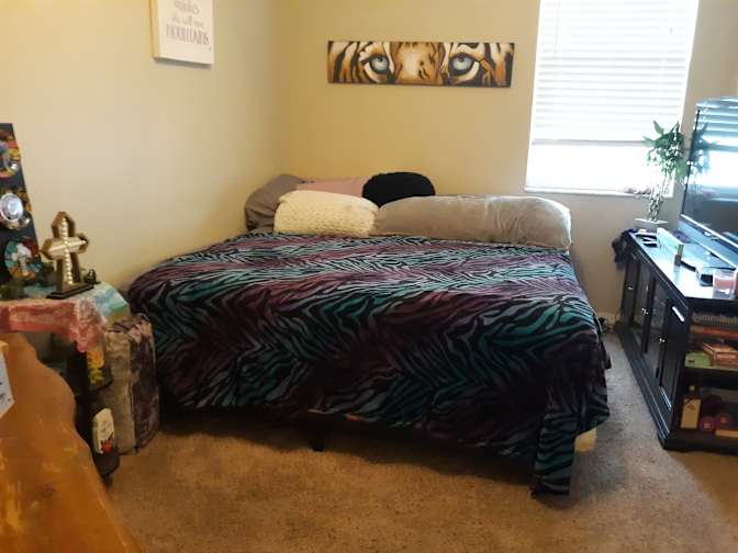 Kellee's room