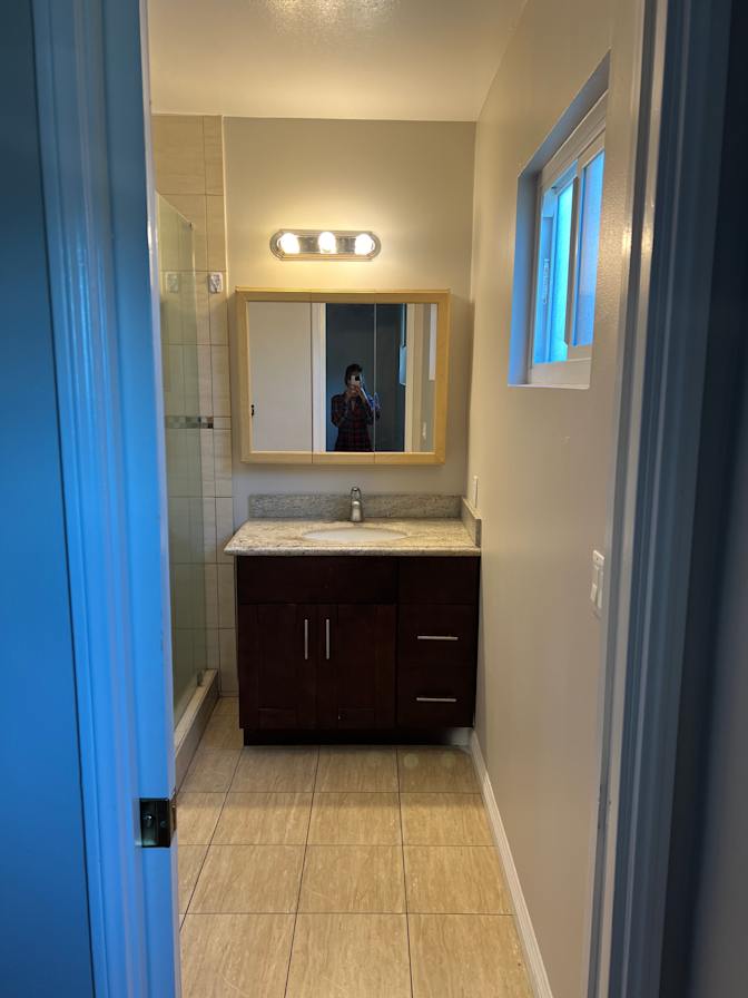 Kelly's room
