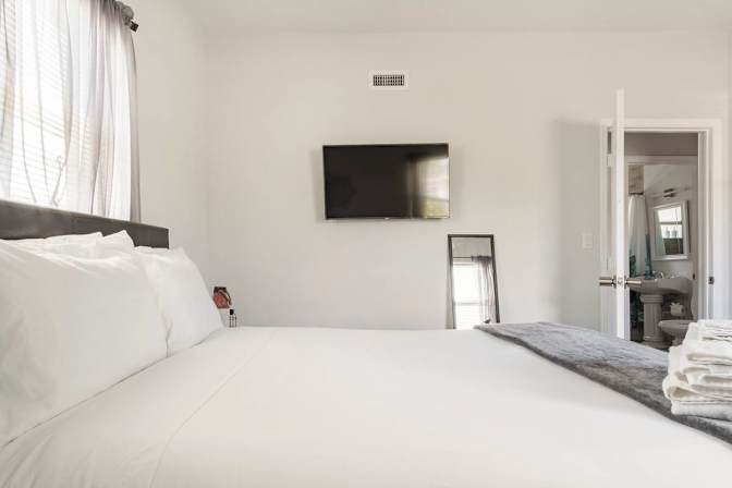 Kurt's room
