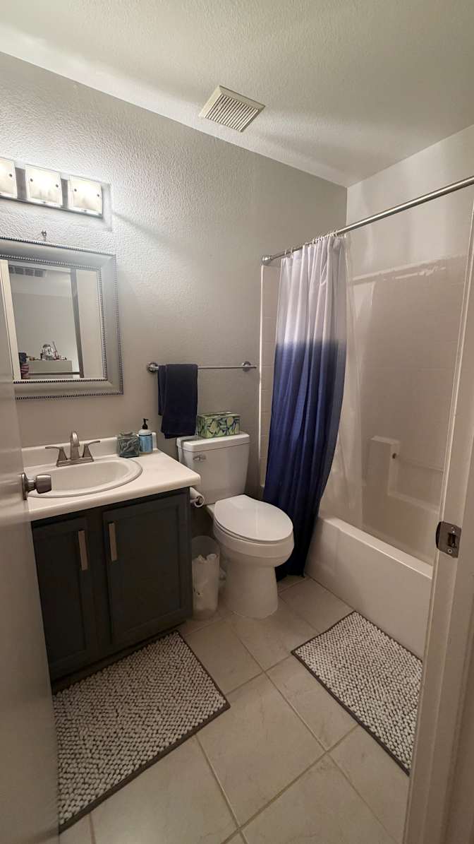 Dakotah's room