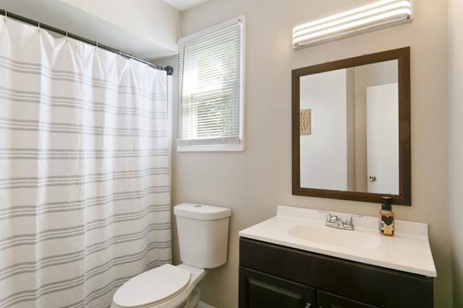Jay/Nikki's room