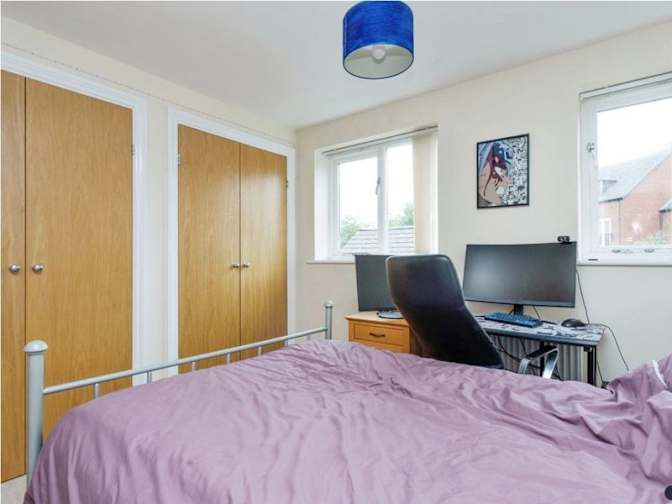 Dunsi's room