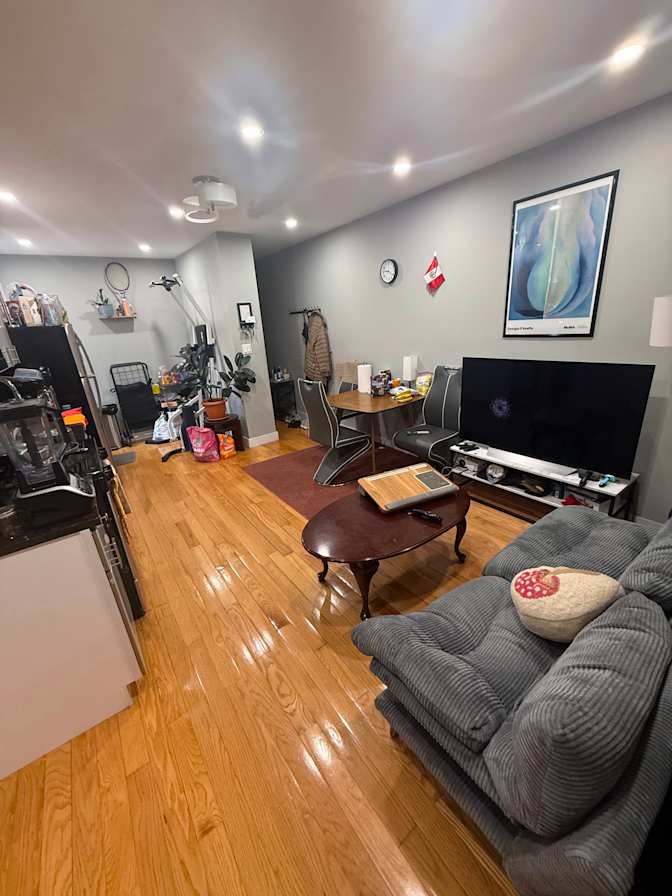 Jose Antonio's room