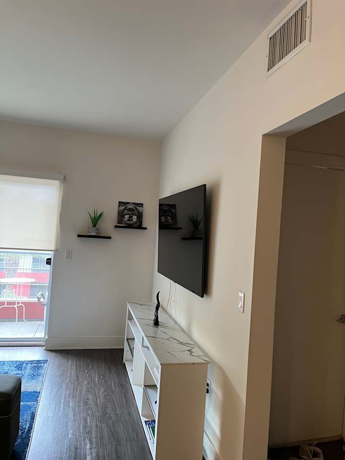 Emanuel's room