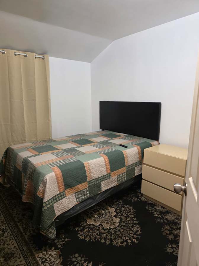 Carla's room