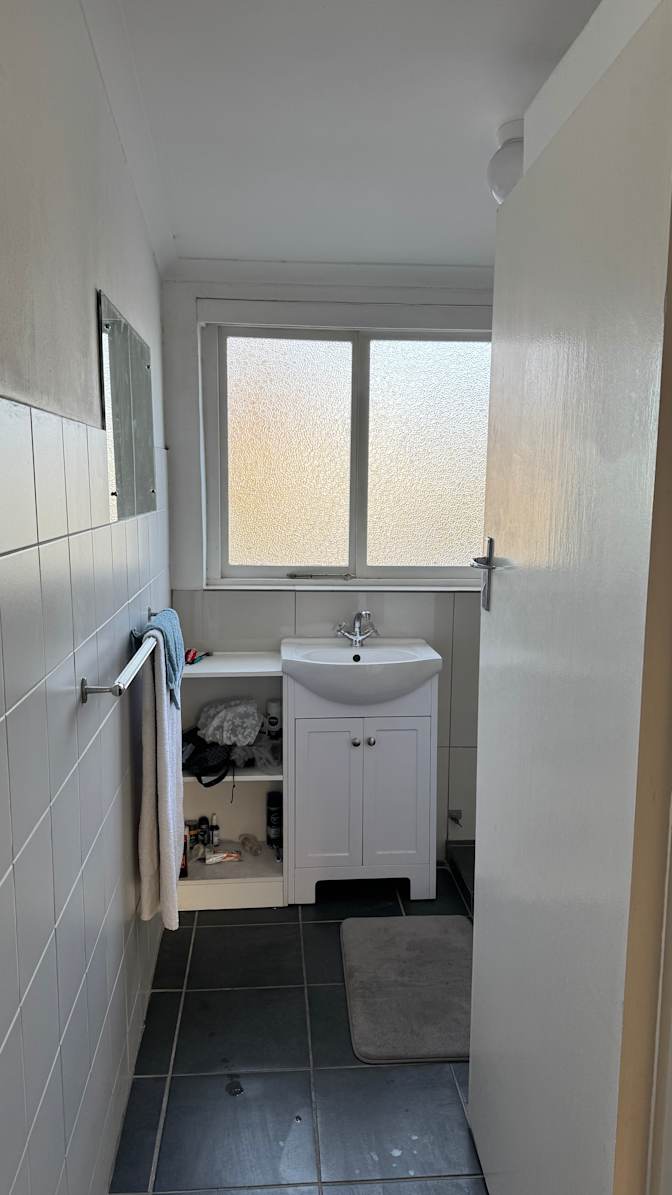 Iremitide's room