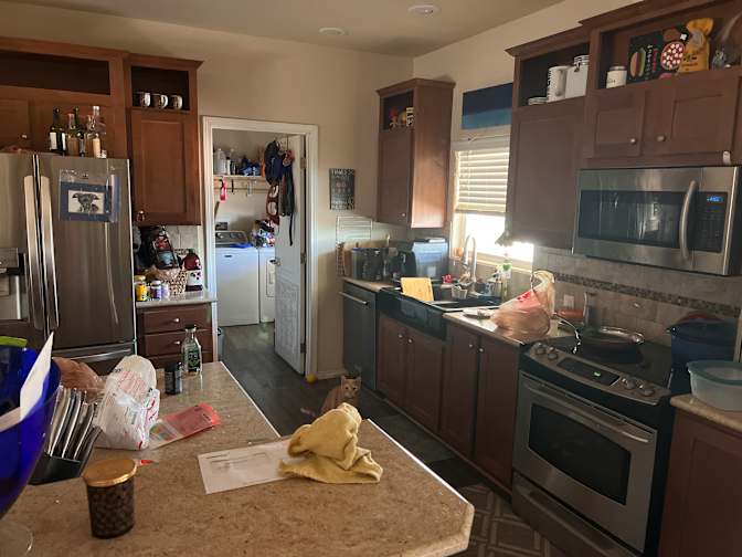 Howard Binder's room